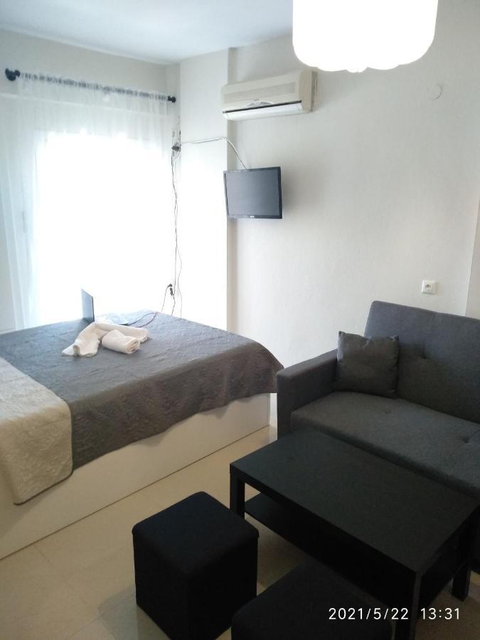 Ferienwohnung Little Beauty - Happyhostgr - In Platamonas Exterior foto